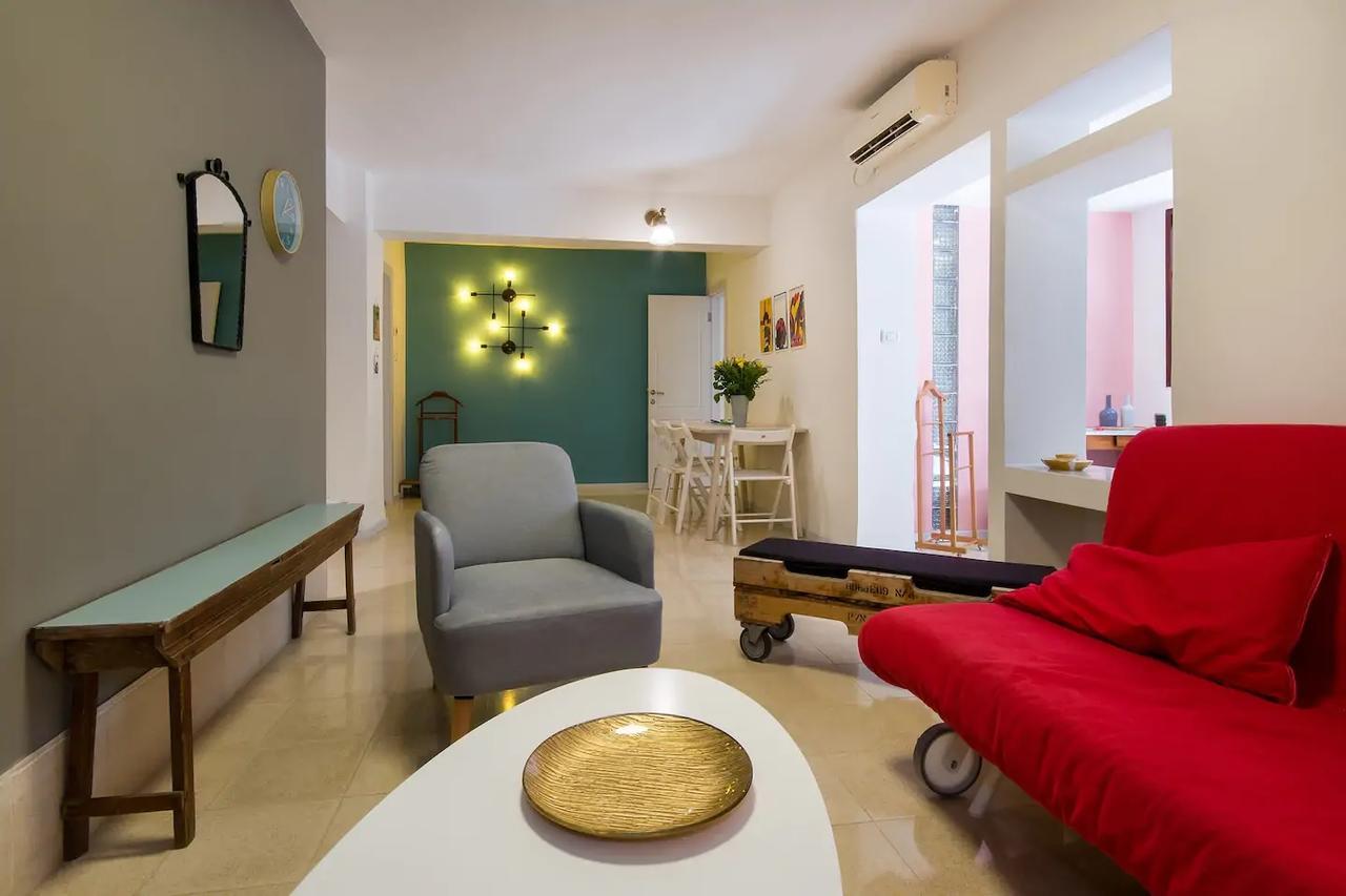 Cozy Apartment In The Carmel Center Haifa Eksteriør bilde