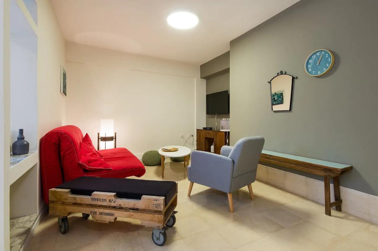 Cozy Apartment In The Carmel Center Haifa Eksteriør bilde